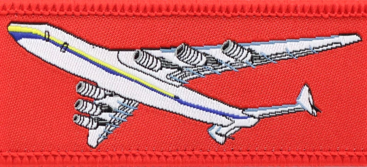 1562