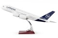 Airbus A380 Lufthansa widok z boku
