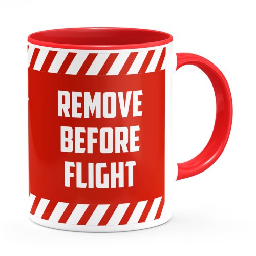 Czerwony kubek Remove Beefore Flight z uchem po prawej